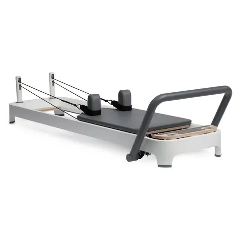 Pilates Reformer Balanced Body Allegro 2 Pilatesbenk for studio- og hjemmebruk