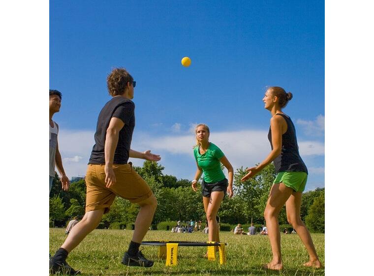Spikeball Morsom aktivitet til skole og fritid 
