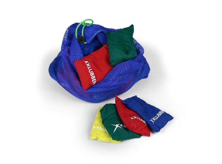 Erteposer i nett (32 stk) Bag med 32 stk erteposer i fire farger 