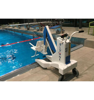 Bassengheis Digi BluOne Forflyttes ved håndkraft. Tåler 110kg