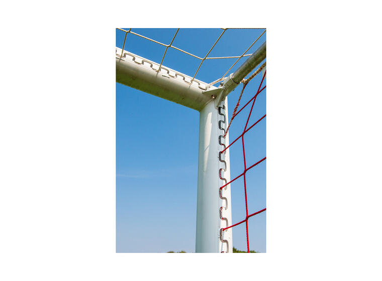 Fotballmål 11er | 7,32 x 2,44 m Oval profil | Bakkehylser | Sølv 
