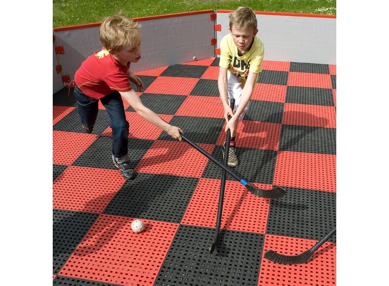 Pannabane småbanespill med gulv 5,5x5,5m Liten helårs ballbinge for skoler 