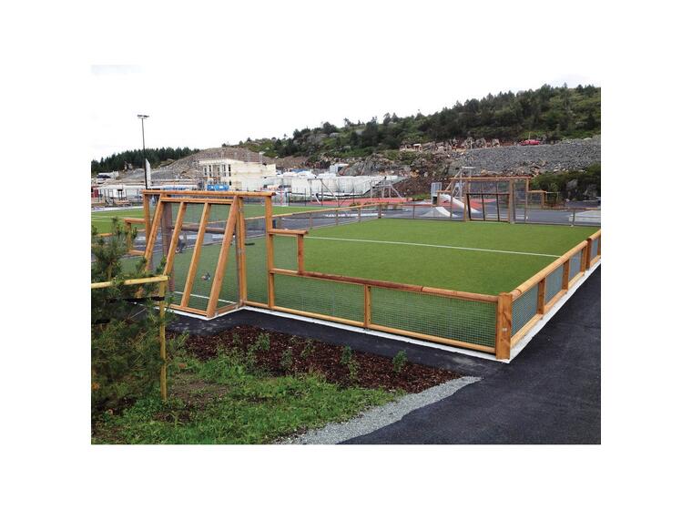 Multibane og aktivitetsanlegg 13 x 21 meter 