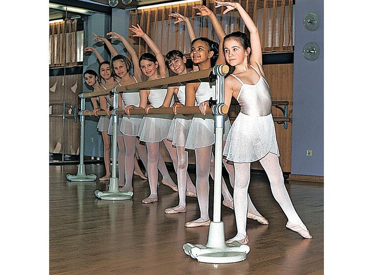 Frittstående Ballettbarre - Braig 2 á 350 cm | oval profil | m/hjul 