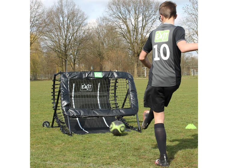 EXIT Kickback Fotball Rebounder 124x90cm | Skudd | Fotballvegg 