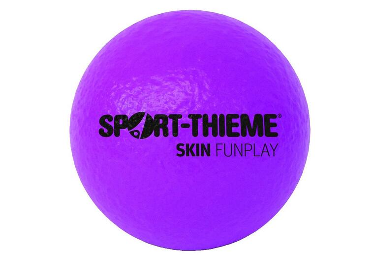 Softball Skin Funplay 14 cm Skumball med PU-trekk i ass.farger 