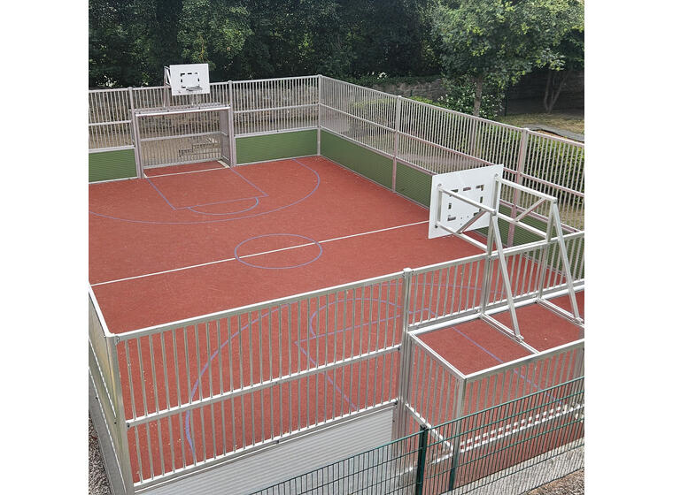 Multibane Arena Pro Plus 10 x 7 m Værbestandig utendørsanlegg 