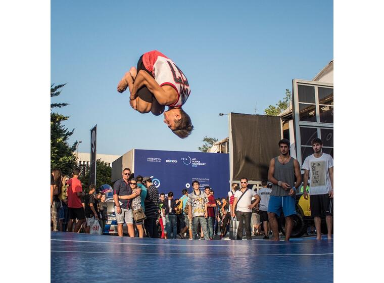 AirTrack | AirTrick 400 x 400 x 30 cm 