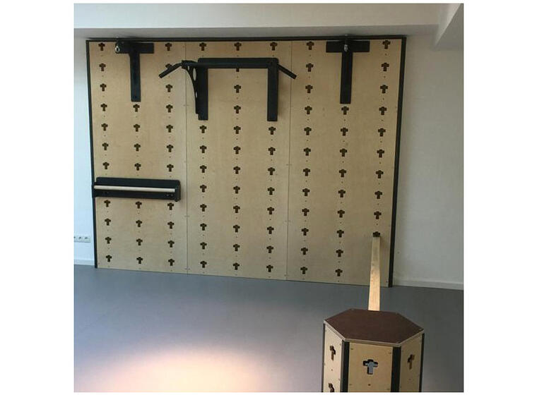 Cube Sports Multifunksjonell vegg 105 x 240 cm 