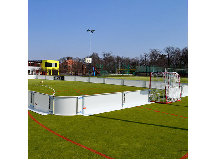 Multibane | 3'er bane med mål 15 x 10 m | Ballbinge inkl. tralle 