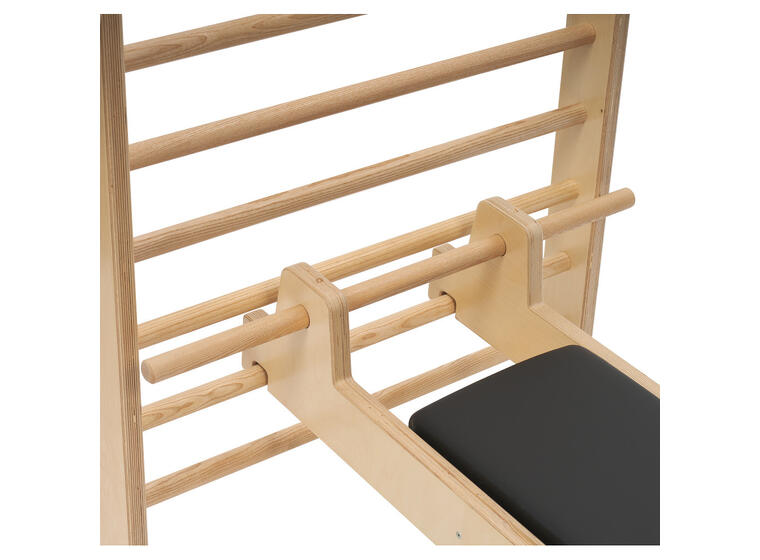 Ribbevegg med benk 1 seksjon | Avstand 12 cm | Ask 