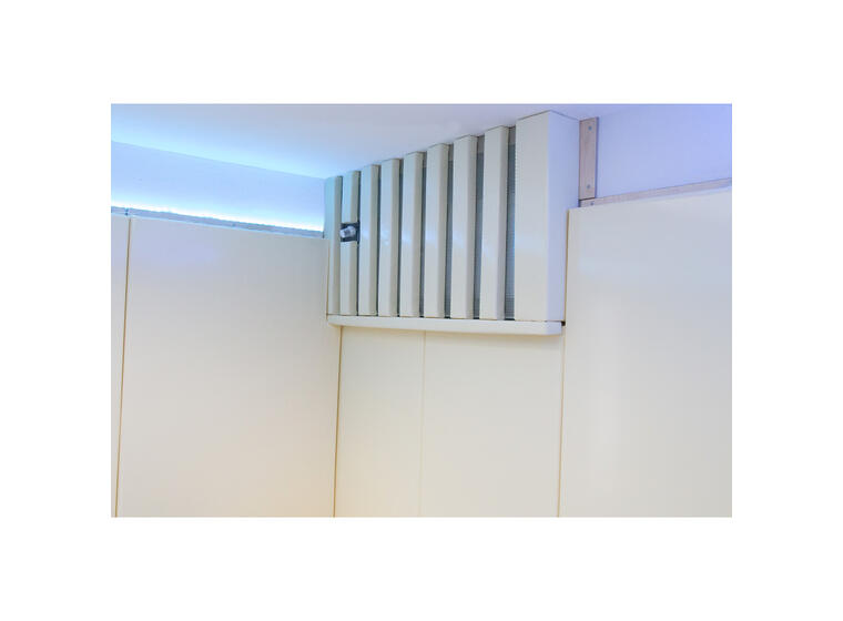 Polstring til vindu til Beskyttelsesrom Polstring til radiator| Time Out Rom 