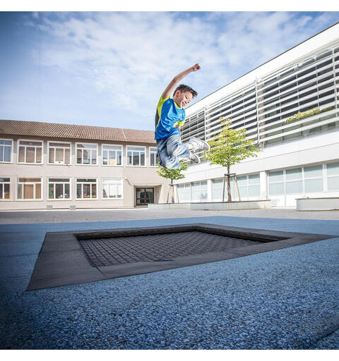 Nedfelt trampoline Playground XL Firkantet | Til offentlige lekeplasser