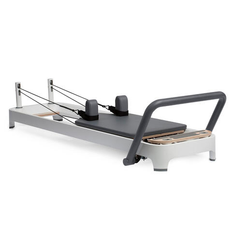 Pilates Reformer Balanced Body Allegro 2 Pilatesbenk for studio- og hjemmebruk