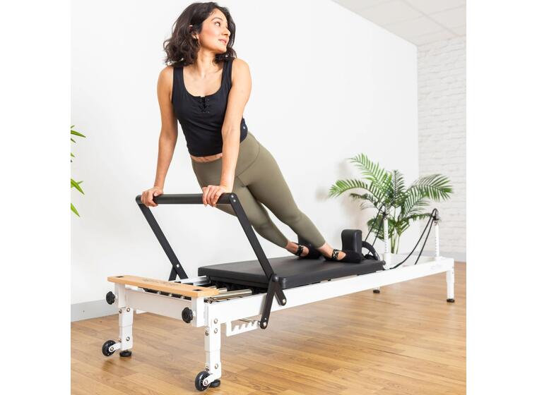 Pilates Reformer R8 Pro hvit Pilatesbenk for hjemmetrening 