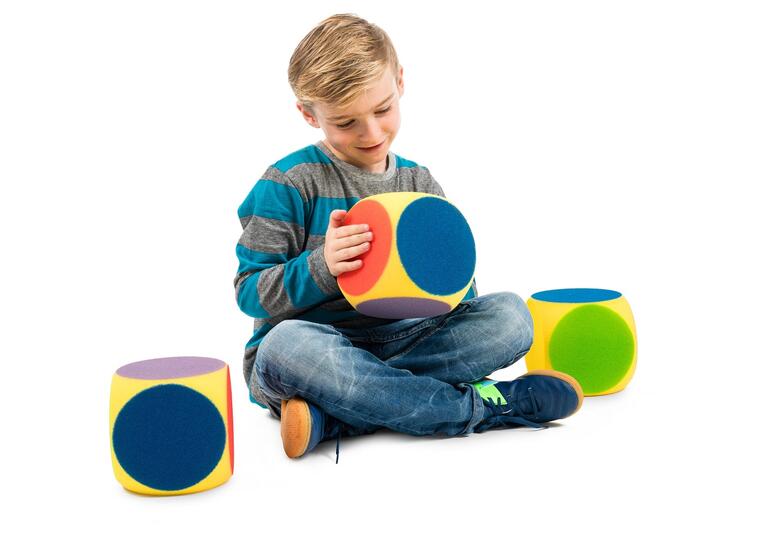 Terninger med farger 3 stk | 16 cm skumterninger 