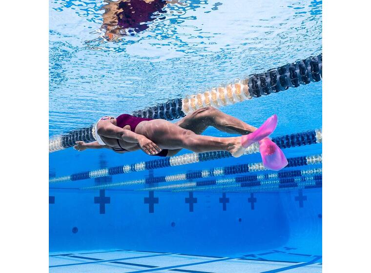 FINIS SlipFin Pro Svømmeføtter S Rosa | Korte blad 