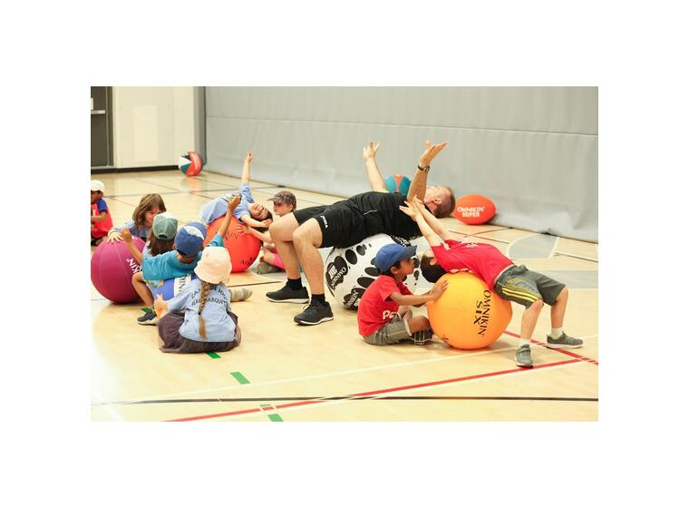 Omnikin® SIX Ballpakke | 6 stk. Lette Omnikin baller (46 cm) i 6 farger 