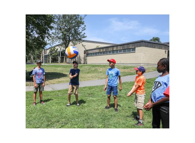 Omnikin® fotball- og volleyballpakke Pakke med 10 superlette baller 