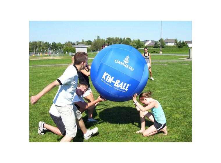 KIN-BALL® lekepakke vinter 2 store baller, pumpe og ekstra blære 
