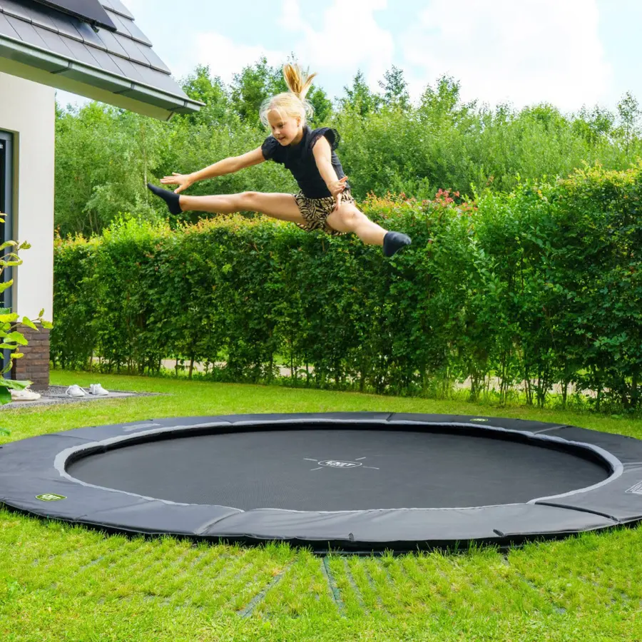 EXIT Dynamic Bakketrampoline Sikkerhetskant | 366 cm | Svart 