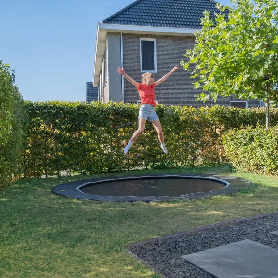 EXIT Dynamic Sports Bakketrampoline Sikkerhetskant | 366 cm | Svart 
