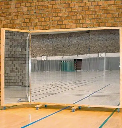 Speilvegg på hjul 300 x 180 cm 3-delt med bruddsikkert foliebelegg 