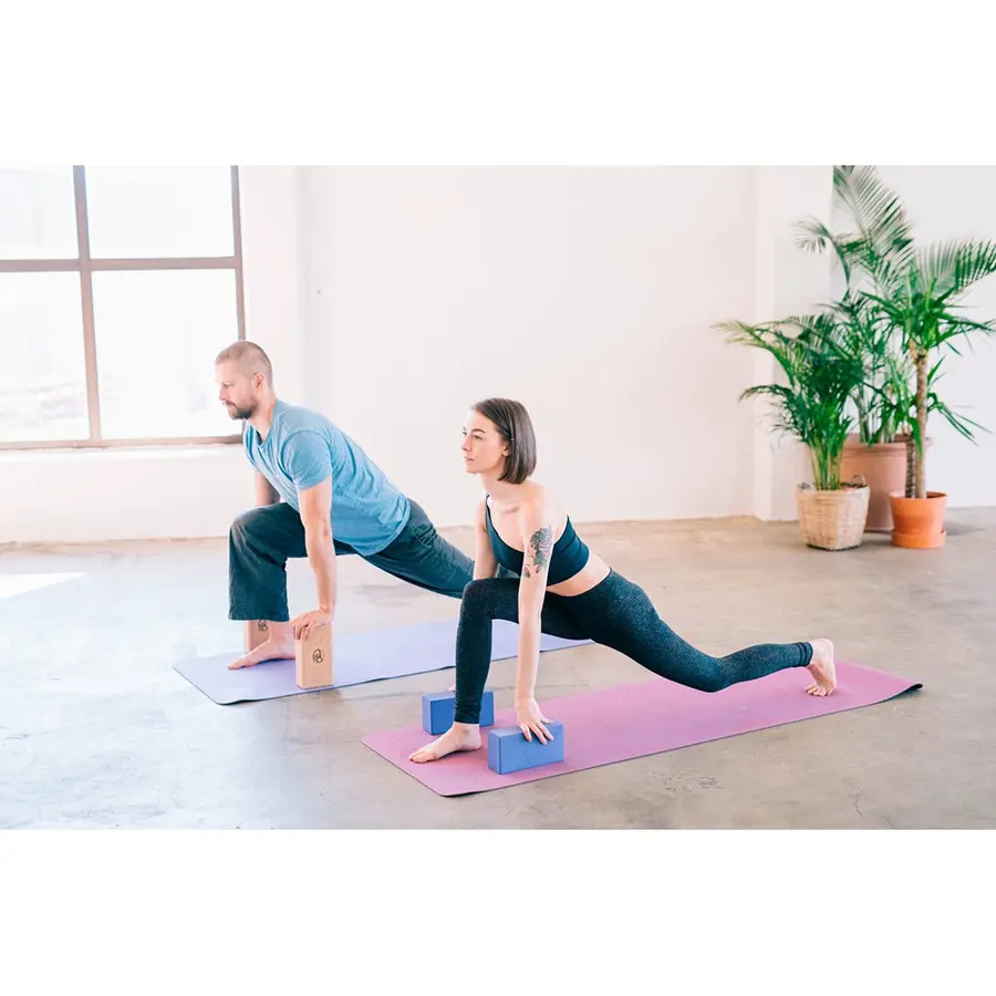Yogablokk i EVA skum 220 x 110 x 70 mm | Blå 