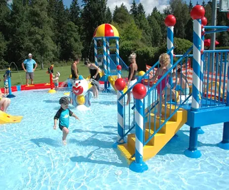 Aqua Drolics | Det fargerike bassenget Barnebasseng 