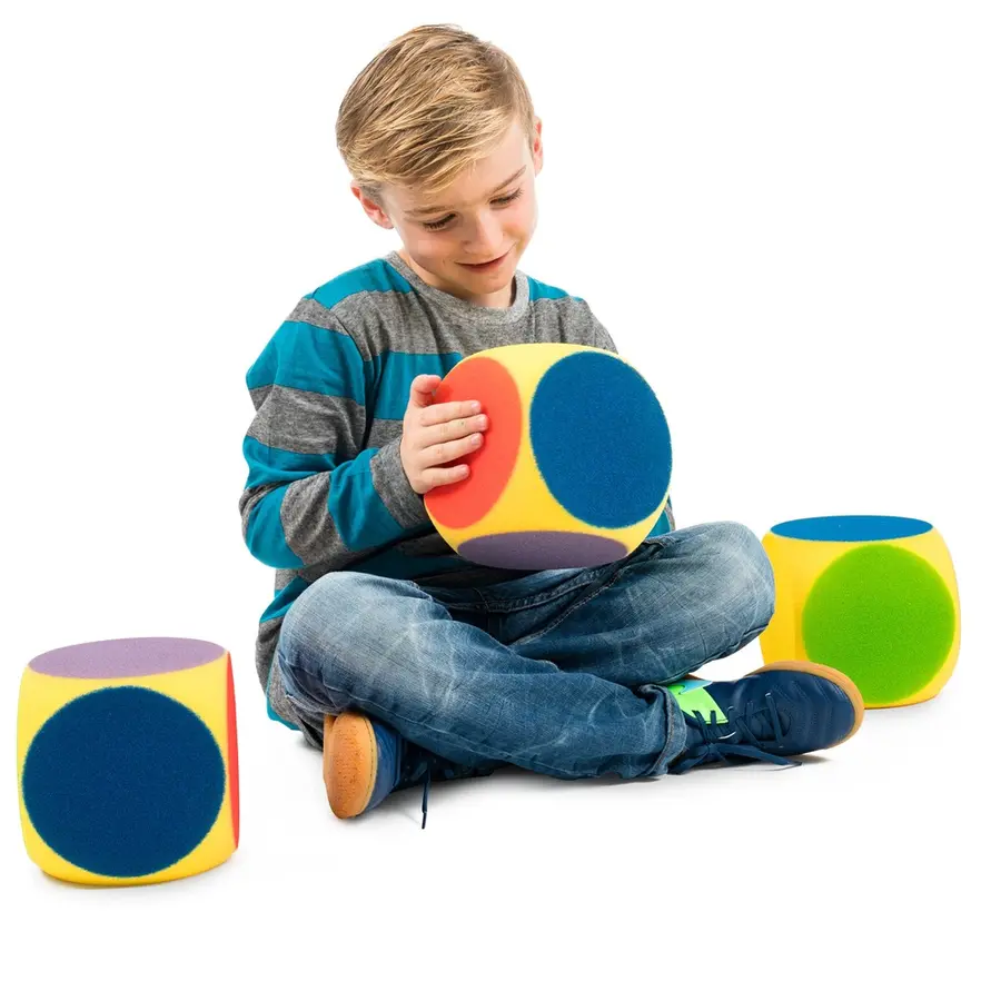 Terninger med farger 3 stk | 16 cm skumterninger 