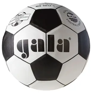 Fotballtennis Gala Str. 5 | Match | Inne og ute