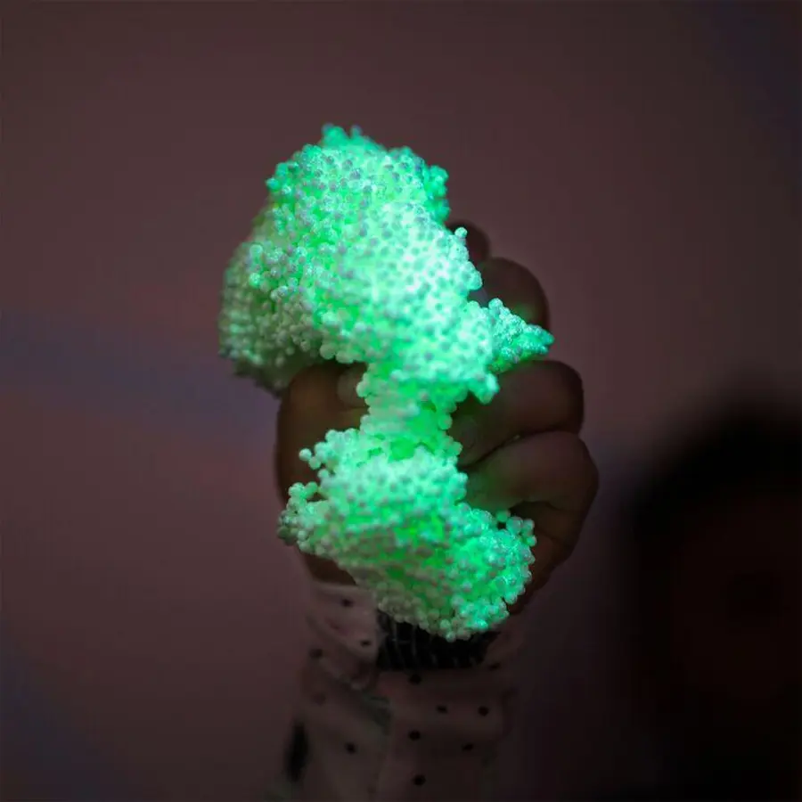 Play foam sett UV Lyser i mørket 