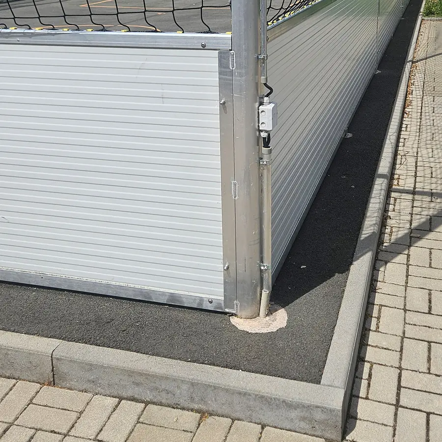 Multibane Arena Pro 10 x 7 meter Robust bane med integrerte mål 