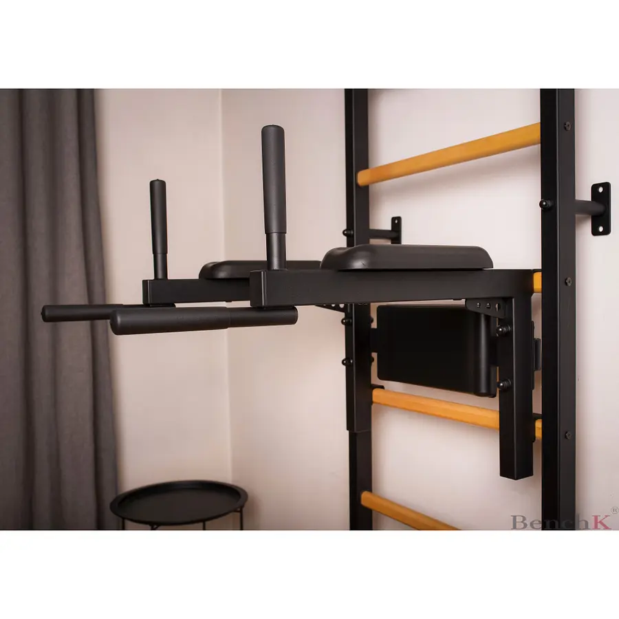 Ribbevegg BenchK 312B Svart Pull-up | Høydejusterbar dip bar 