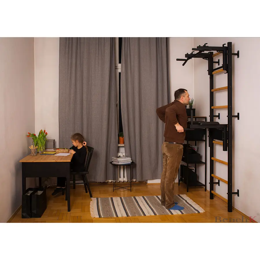 Ribbevegg BenchK 712B Svart Avtakbar pull-up| Høydejusterbar dip bar 
