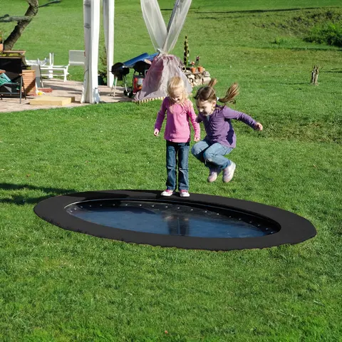 Nedfelt trampoline Hally-Gally Saturnus Oval trampoline til barnehager | svart