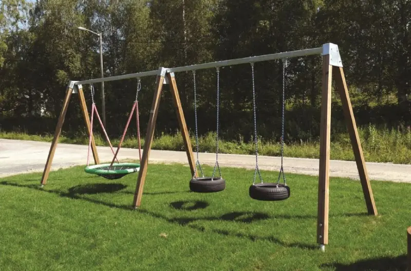 Huskestativ Komplett med birdnest og to dekkhusker 