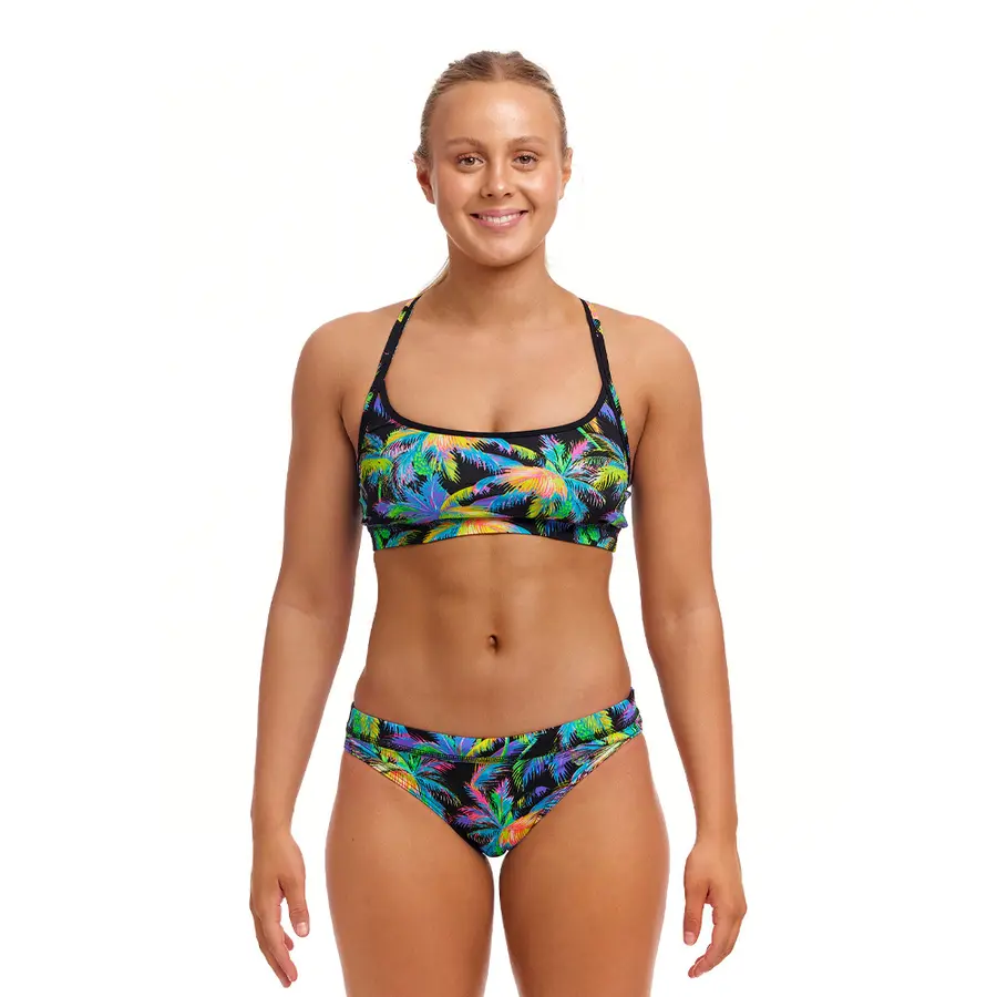Paradise Please TOPP 34 Funkita | Sports Top 