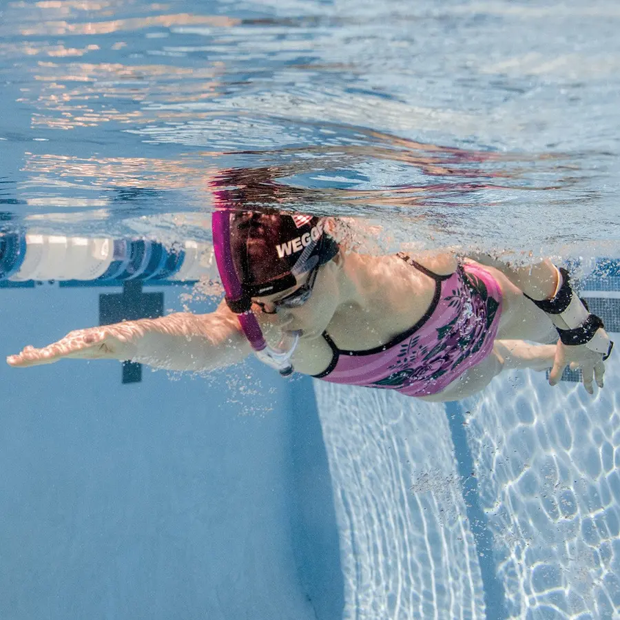 FINIS Original Swimmer's Snorkel sr Rosa frontsnorkel til svømmeteknikk 
