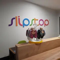 Slipstop Bordstativ Med 2 varekroker p&#229; hver side
