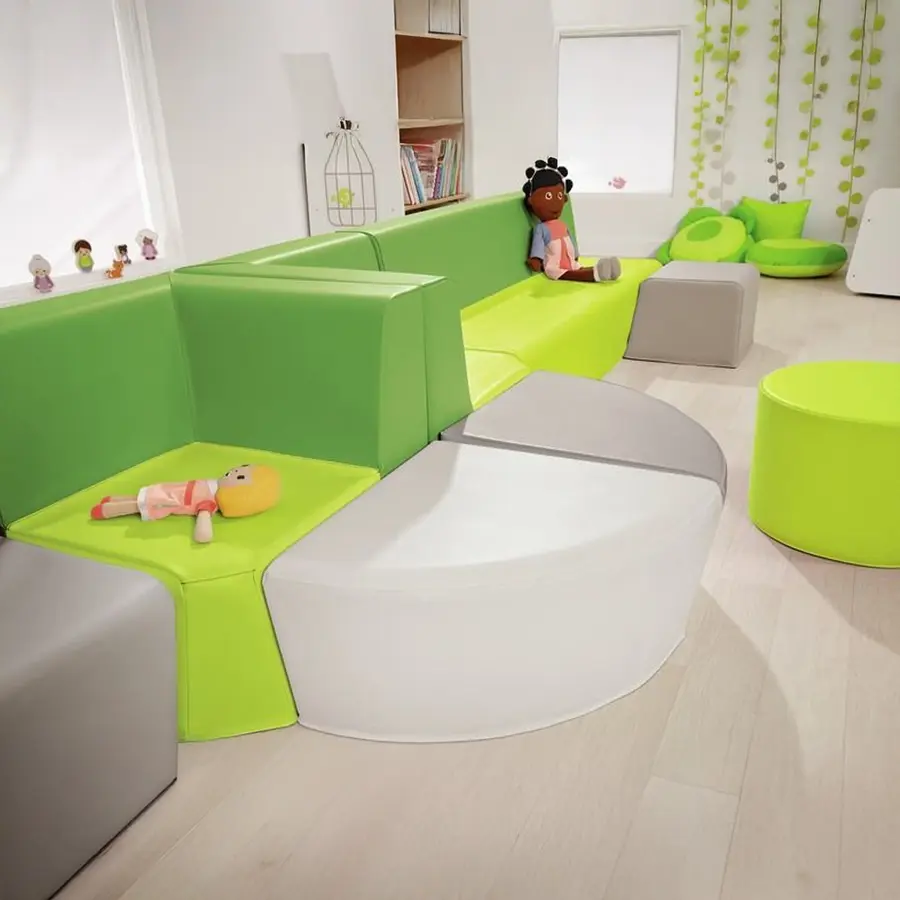 Skumstol rett – H: 32 cm - Hvit Passer som et element til en sofa 