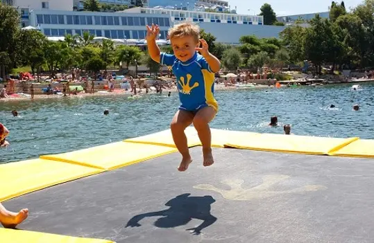 Wibit Trampoline 2 Vanntrampoline - Hopp så høyt du kan! 
