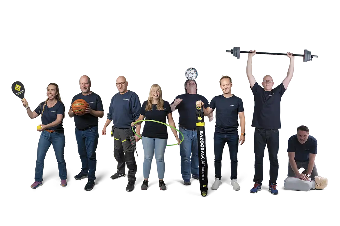 Ansatte hos Klubben AS som jobber med skolegårdsutstyr, lekeplassutstyr etc.